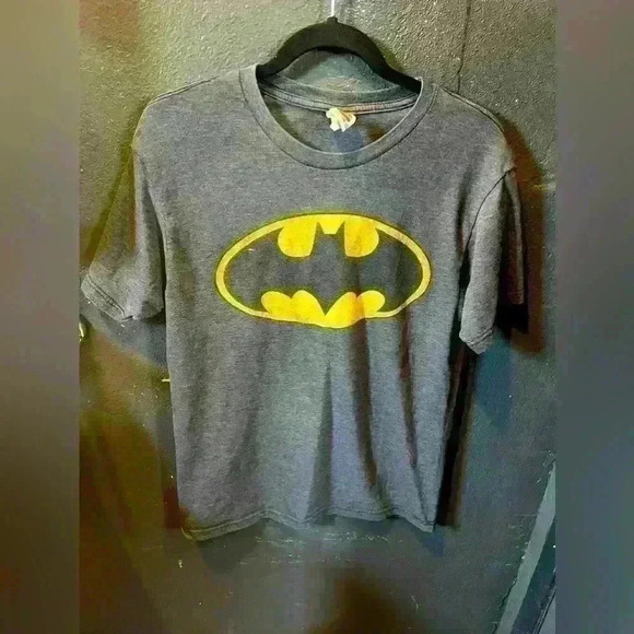 Mens Junk Food Grey Batman Short Sleeve Tshirt Medium - Picture 1 of 4